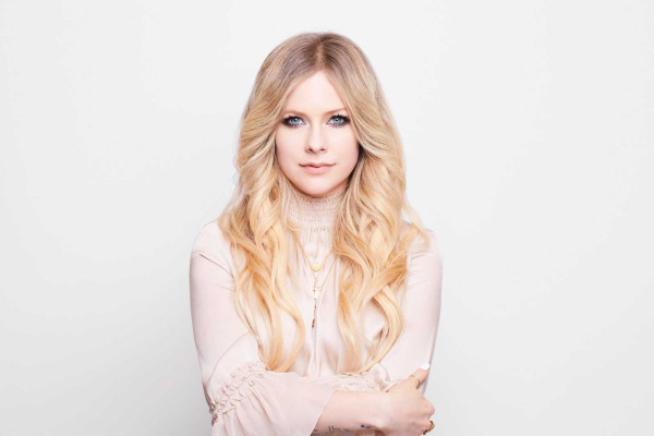 Avril Lavigne pic #1151839