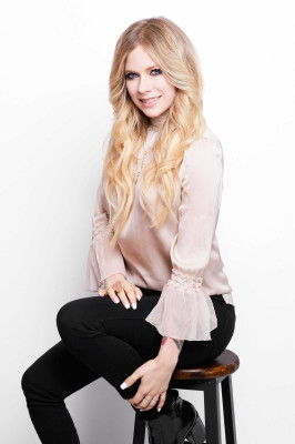 Avril Lavigne pic #1151840