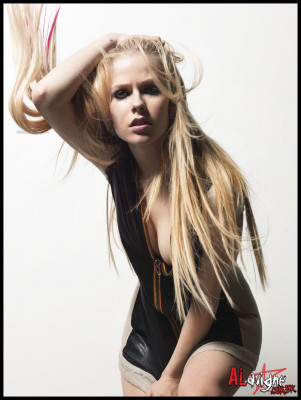 Avril Lavigne pic #79986