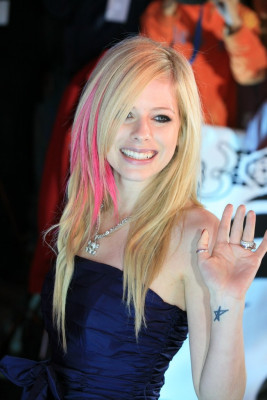Avril Lavigne pic #156725