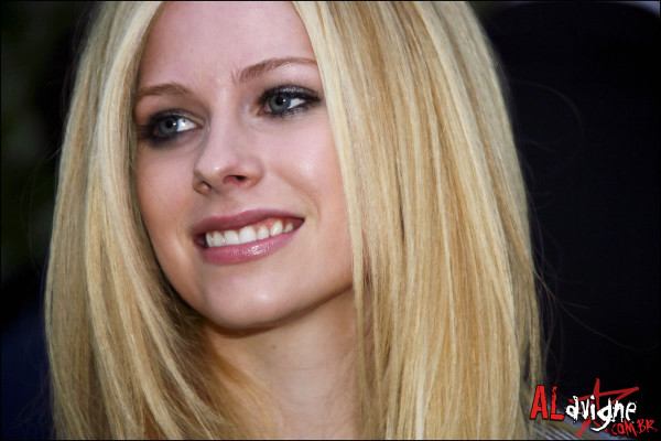 Avril Lavigne pic #209352