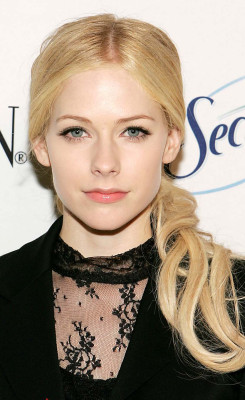 Avril Lavigne pic #179822