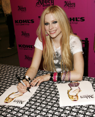Avril Lavigne pic #156964