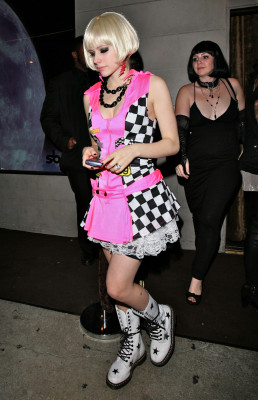 Avril Lavigne pic #156772