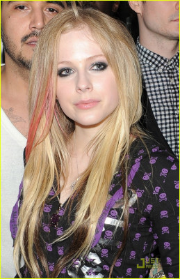 Avril Lavigne pic #140261