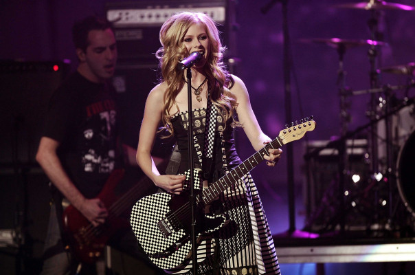 Avril Lavigne pic #23347
