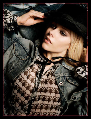 Avril Lavigne pic #72769