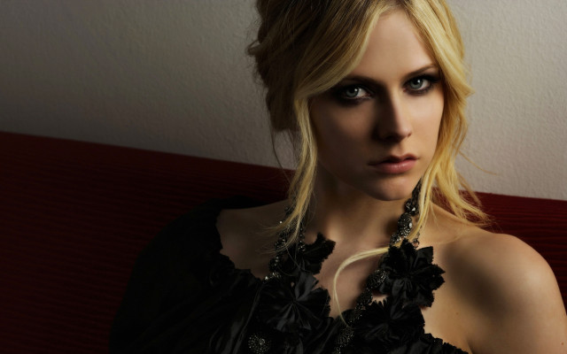 Avril Lavigne pic #571004