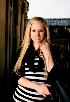 Avril Lavigne pic #155468