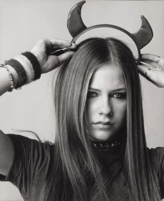 Avril Lavigne pic #152303