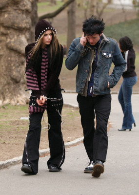 photo 10 in Lavigne gallery [id14611] -0001-11-30 00:00:00