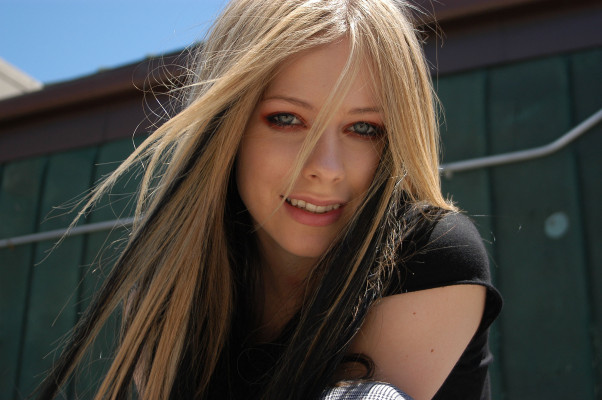 Avril Lavigne pic #152001