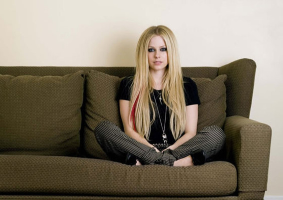Avril Lavigne pic #165123