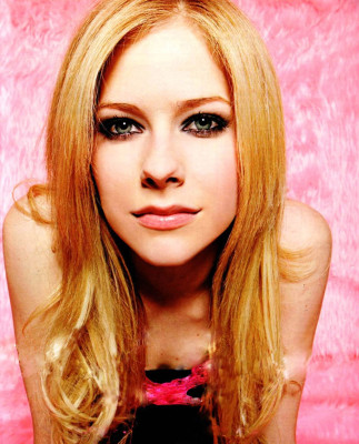 Avril Lavigne pic #685598