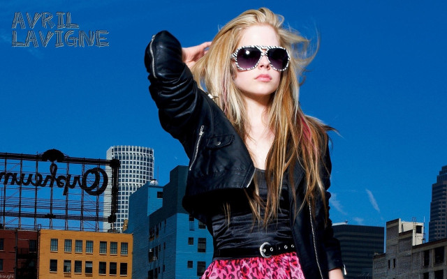 Avril Lavigne pic #822027