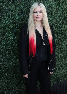 Avril Lavigne pic #1285602