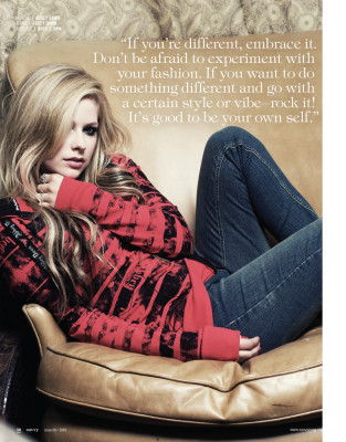 Avril Lavigne pic #218279