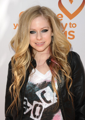 Avril Lavigne pic #256115