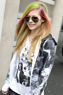 Avril Lavigne pic #527366