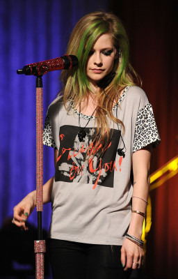 Avril Lavigne pic #526485