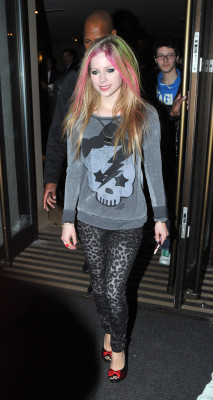Avril Lavigne pic #527368