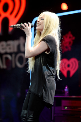Avril Lavigne pic #656064