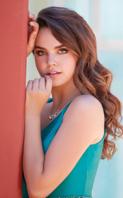 Bailee Madison pic #950752