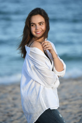 Bailee Madison pic #928028