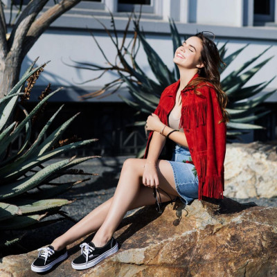 Bailee Madison pic #968542