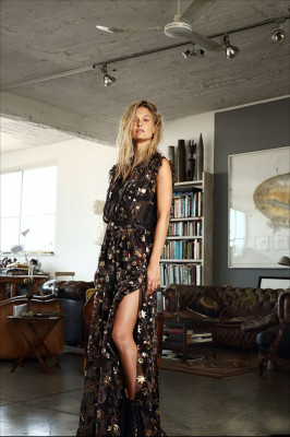 Bar Refaeli pic #945214