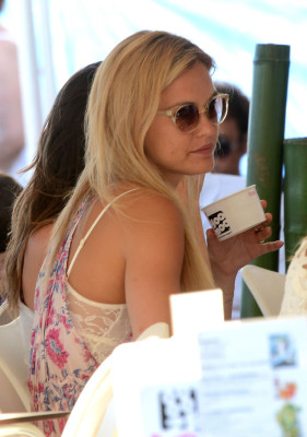 Bar Refaeli pic #622784
