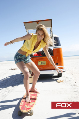 Bar Refaeli pic #565583