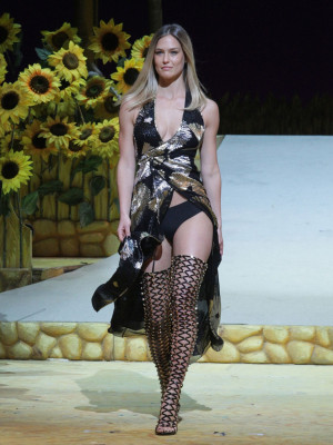 Bar Refaeli pic #765592