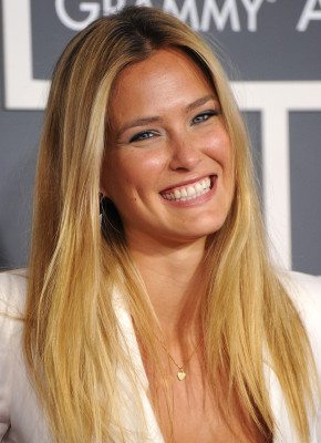 Bar Refaeli pic #345550