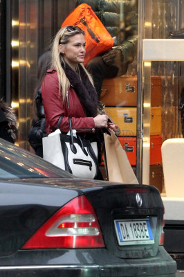 Bar Refaeli pic #566188