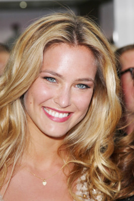 Bar Refaeli pic #386068