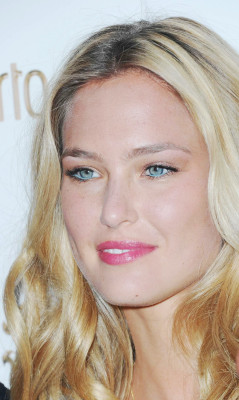 Bar Refaeli pic #386070