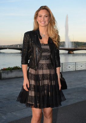 Bar Refaeli pic #493294