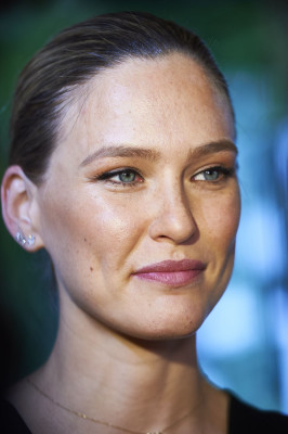 Bar Refaeli pic #945084