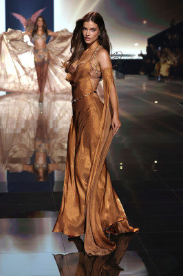 Barbara Palvin at Victoria’s Secret Fashion Show 2025