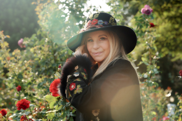 photo 5 in Barbra Streisand gallery [id1242030] 2020-12-02 00:00:00