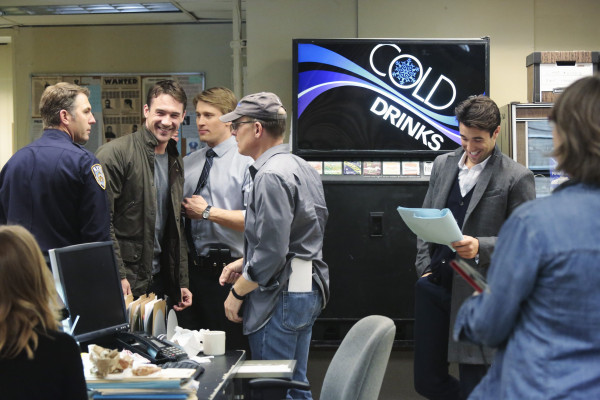 Barry Sloane  pic #860208