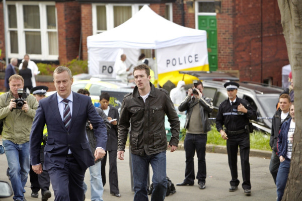 Barry Sloane  pic #1227409