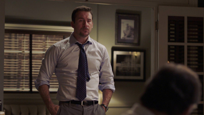 Barry Sloane  pic #1280103
