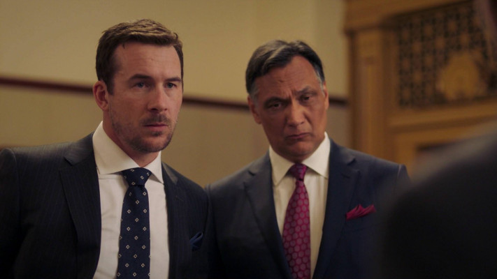 Barry Sloane  pic #1280109