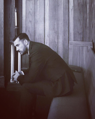 Barry Sloane  pic #1253550