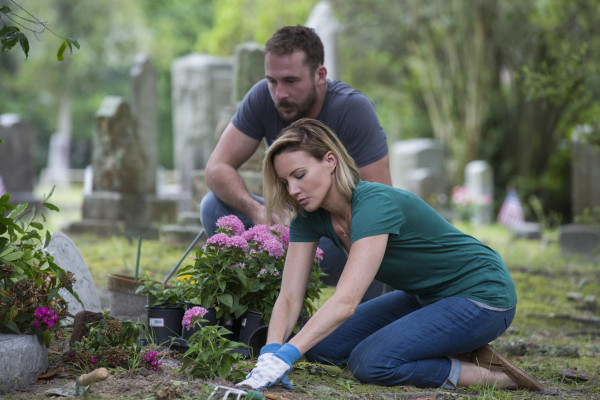 Barry Sloane  pic #1243232