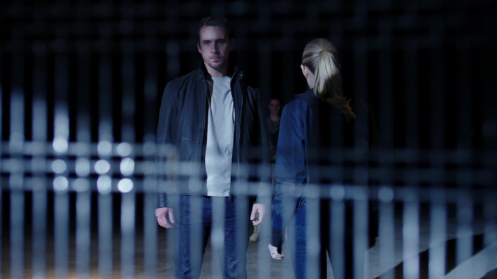 Barry Sloane  pic #1211248