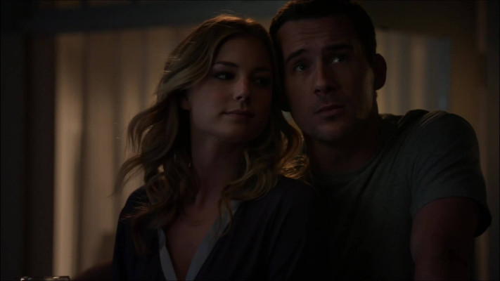 Barry Sloane  pic #1200817