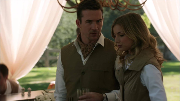 Barry Sloane  pic #1200821